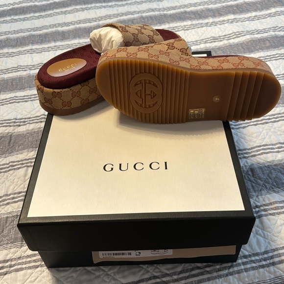 Gucci platform slides - Picture 1 of 3